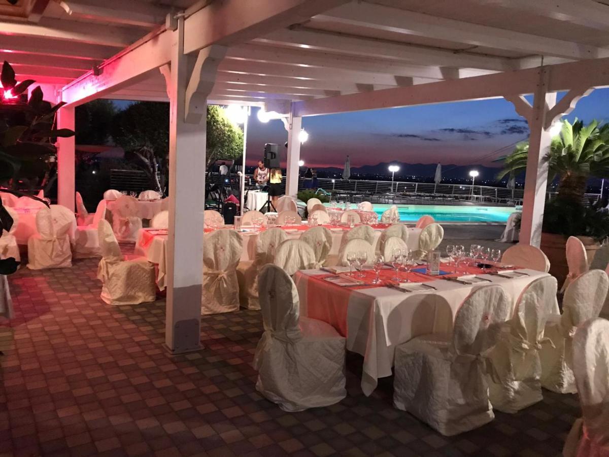 Hotel Ristorante Paradiso Albanella Exterior foto